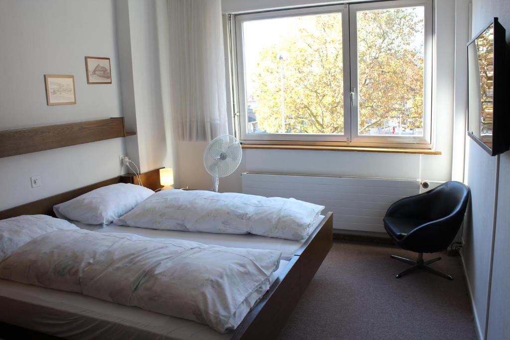Hotel Bahnhof Interlaken Pokój zdjęcie
